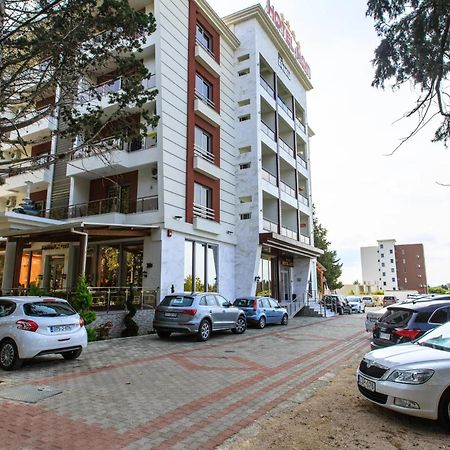 Hotel Hoti II Rizo Ulcinj Velika Plaza Luaran gambar