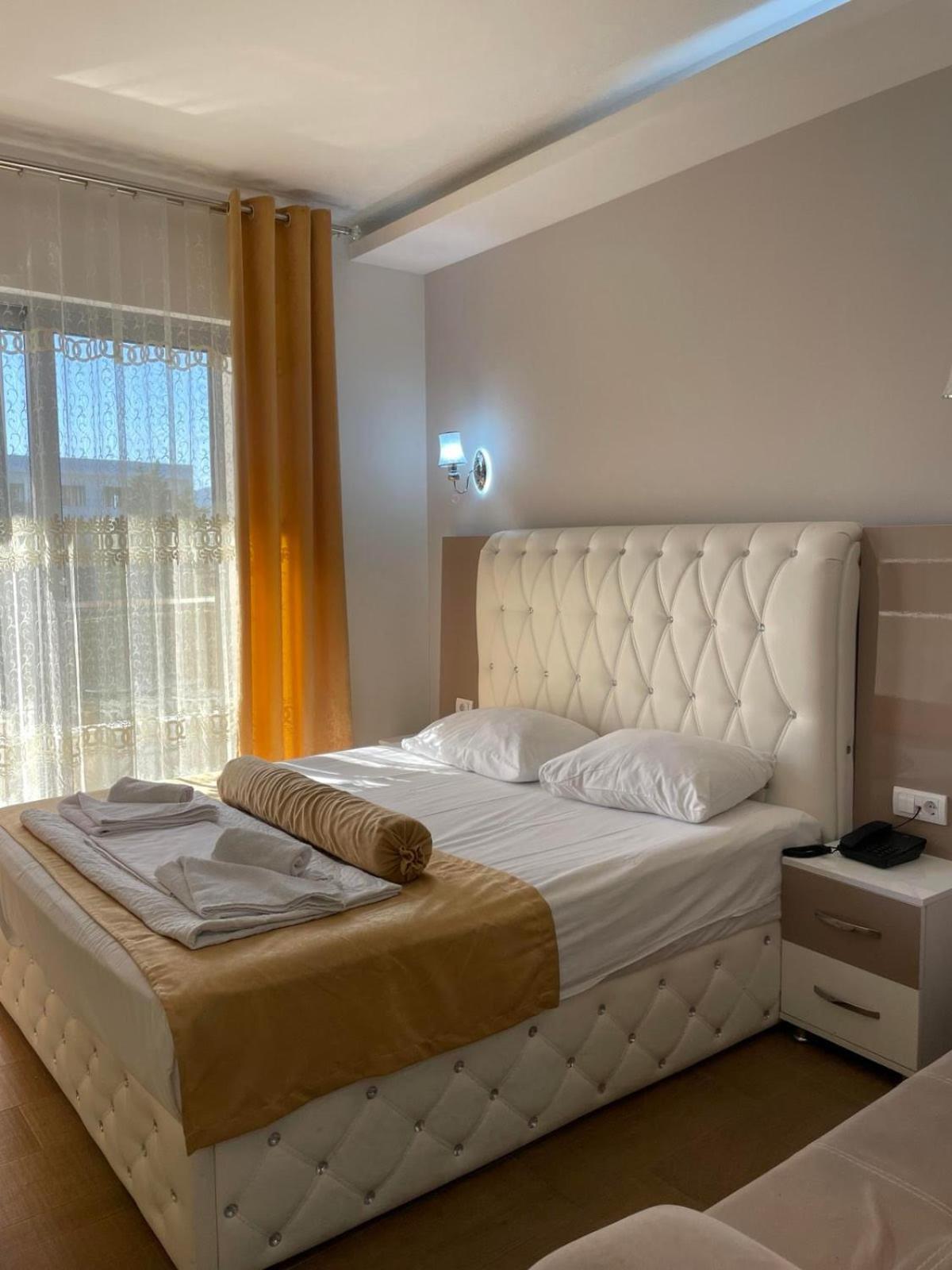 Hotel Hoti II Rizo Ulcinj Velika Plaza Luaran gambar